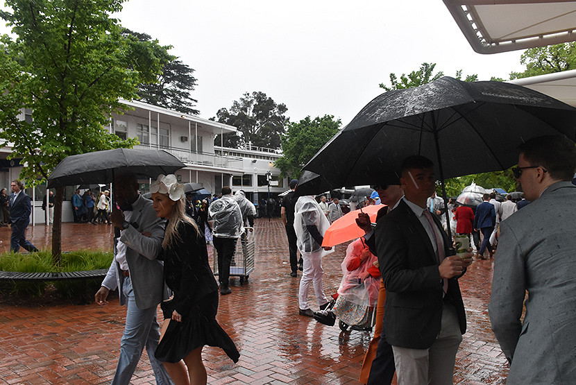 21-Melbourne-Cup-2.JPG