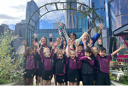 Students get their hands dirty for wildlife