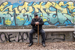 “Nowhere to go”: disabled man forced to sleep in park after housing case “mishandled”