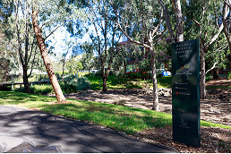 Parkville Gardens host women’s safety workshop